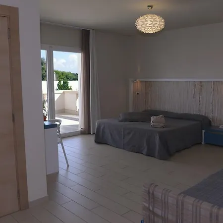 Hotel Tabu