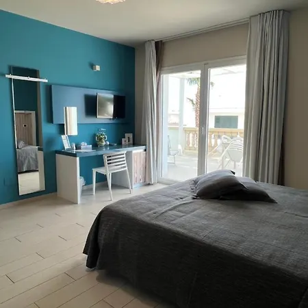 호텔 Tabu 포르토 세자레오