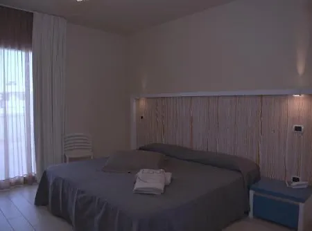 Tabu Hotell