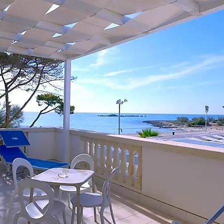 Tabu Hotel